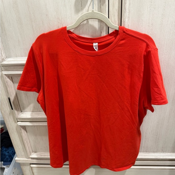Lululemon Love Crew Tshirt Red Size 18 - Picture 1 of 2